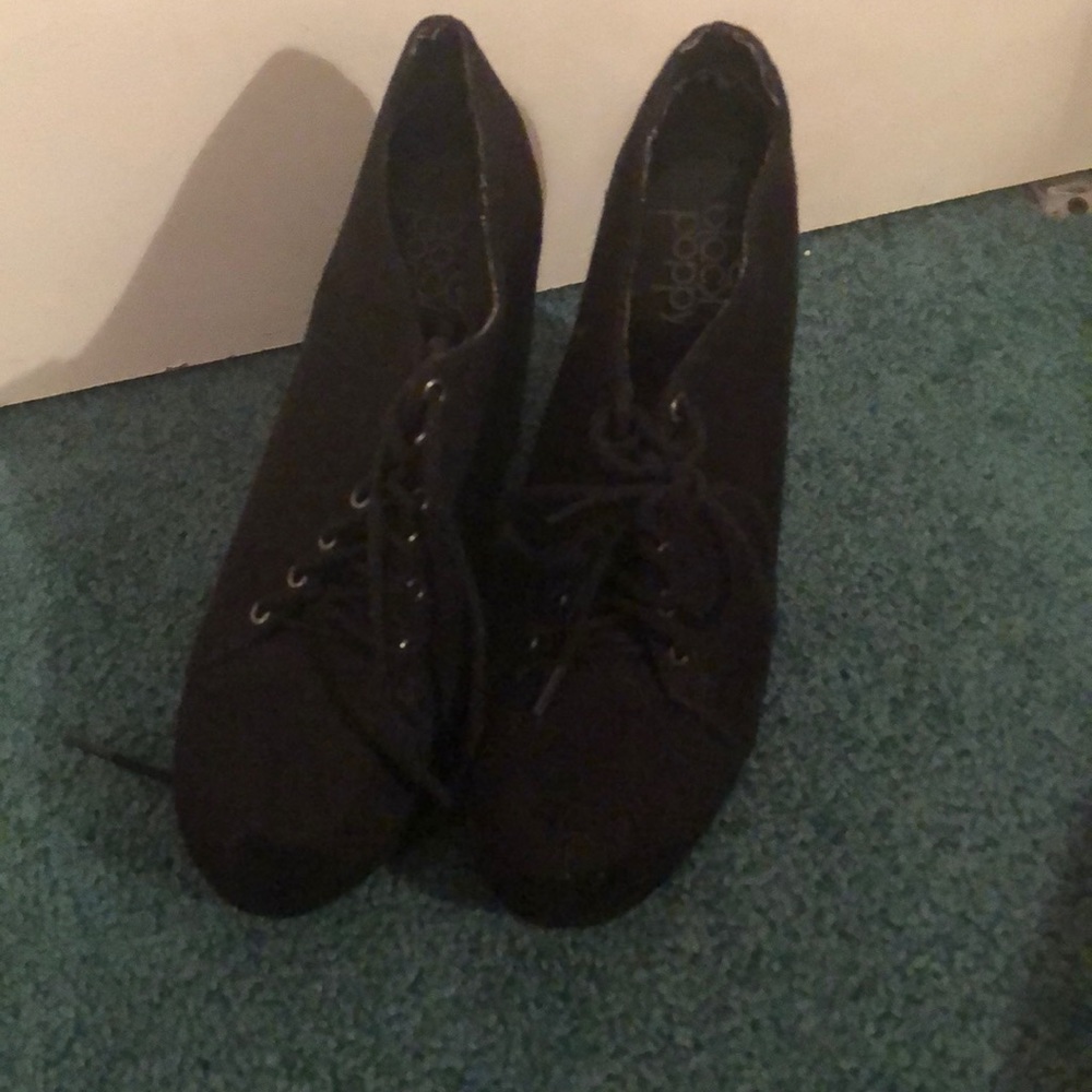 Black Booties Size 6.5